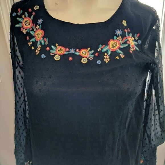 JAPNAāBLACKāEMBROIDEREDĀ DRESSāSizeāS - Picture 2 of 5